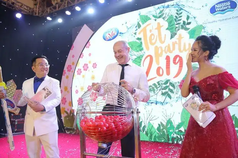 Hoạt Động Giải Trí Trong Year End Party