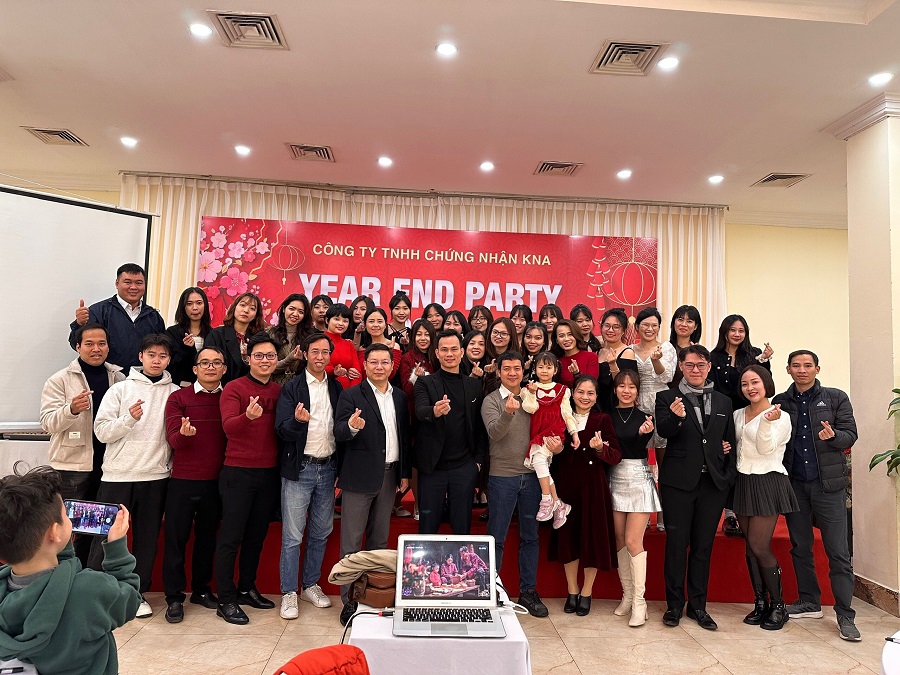 mẫu kế hoạch tổ chức tiệc tất niên